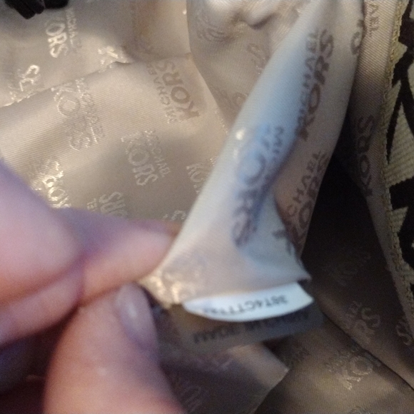 Michael Kors Bag - Picture 5 of 9